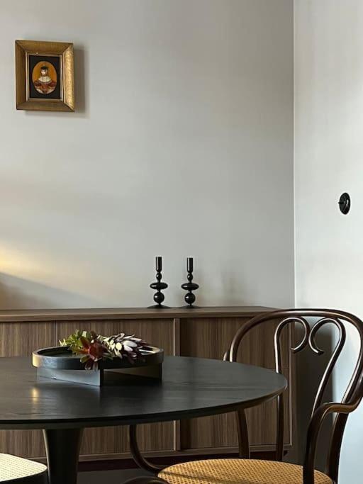 Entu Apartamenty Odrzanska Вроцлав Екстер'єр фото