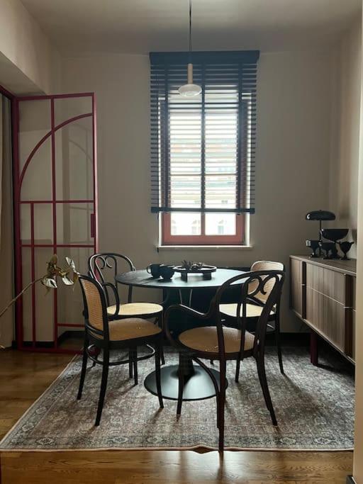 Entu Apartamenty Odrzanska Вроцлав Екстер'єр фото