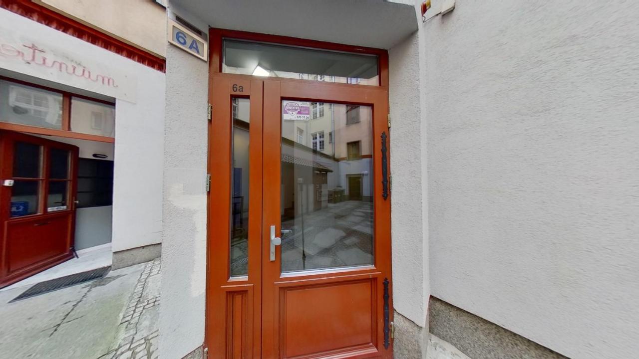 Entu Apartamenty Odrzanska Вроцлав Екстер'єр фото